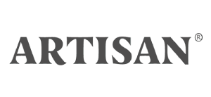 Artesanía en madera maciza de alta gama, diseño contemporáneo y respeto por la materia, con una identidad visual limpia que refleja tanto tradición como modernidad.